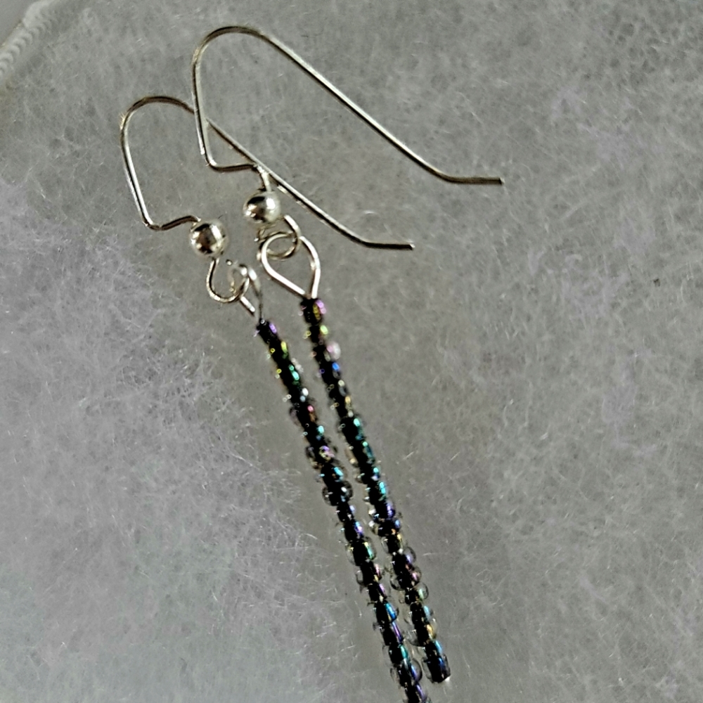 ARTESAN CREATED METALLIC SEED BEAD DROP DANGLE EARRINGS